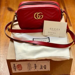 Gucci Marmont GG Mini Crossbody Bag